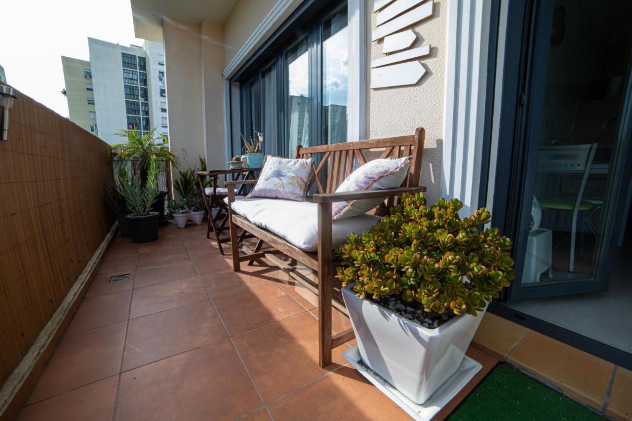Lovely Apartment Near Airport And Nations Park, With Garage Лориш Экстерьер фото